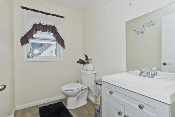 175 Bloomfield Street, Springfield, MA 01108