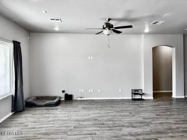 12016 Iron Hollow ST, Socorro, TX 79927