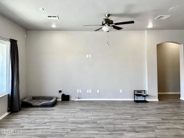 12016 Iron Hollow ST, Socorro, TX 79927