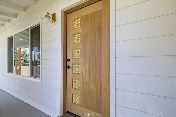 7446 Dempsey AVE, Lake Balboa, CA 91406