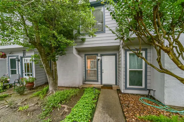 5917 Fairdale LN #10, Houston, TX 77057