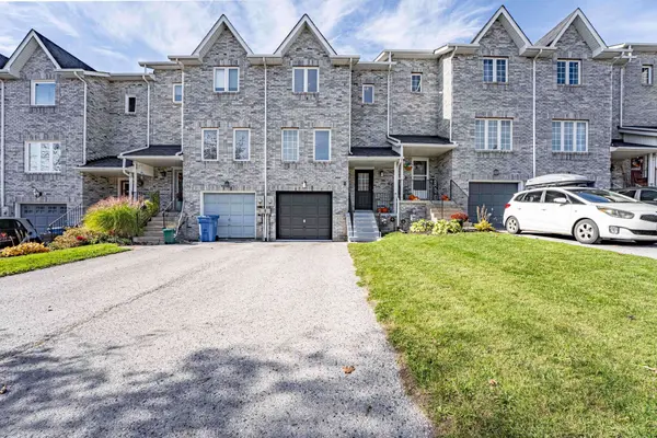 8 Hattie CT