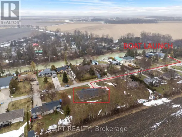 8439 LAZY LANE, Lambton Shores, ON N0M2N0