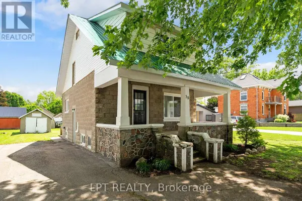 38 MAIN STREET N, Huron East (seaforth), ON N0K1W0