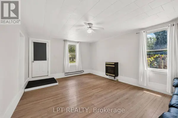 269 RICHMOND STREET, North Middlesex (parkhill), ON N0M2K0