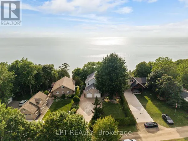 73411 SANDY BEACH ROAD, Bluewater (hay), ON N0M2T0