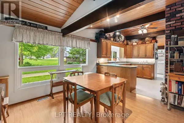 8452 DEFORE DRIVE, Lambton Shores (grand Bend), ON N0M1T0