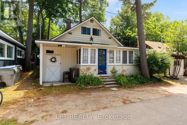 30 WOODWARD AVENUE, Lambton Shores (grand Bend), ON N0M1T0