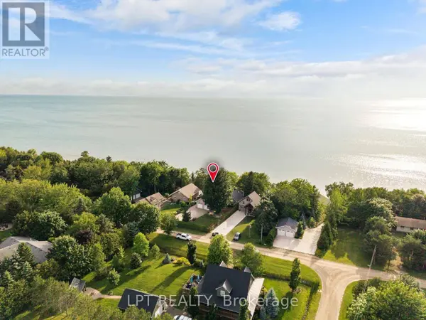 73411 SANDY BEACH ROAD, Bluewater (hay), ON N0M2T0