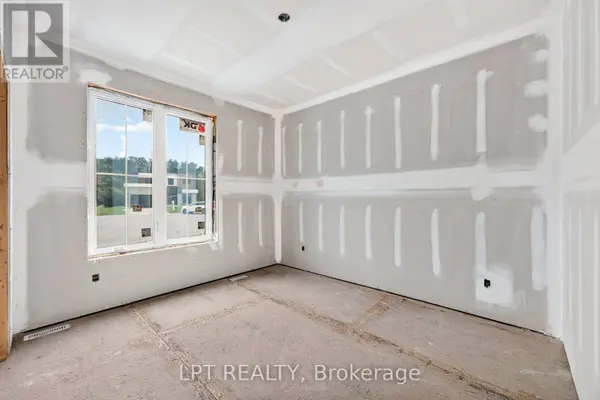 207 MERRITT COURT, North Middlesex (parkhill), ON N0M2K0