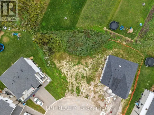 205 MERRITT COURT, North Middlesex (parkhill), ON N0M2K0