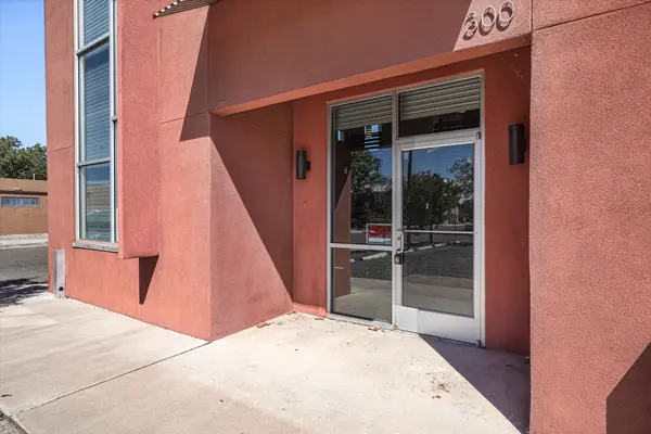 300 Adams St SE, Albuquerque, NM 87108-2837