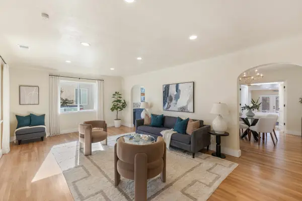425 Carlisle Blvd NE, Albuquerque, NM 87106-1320