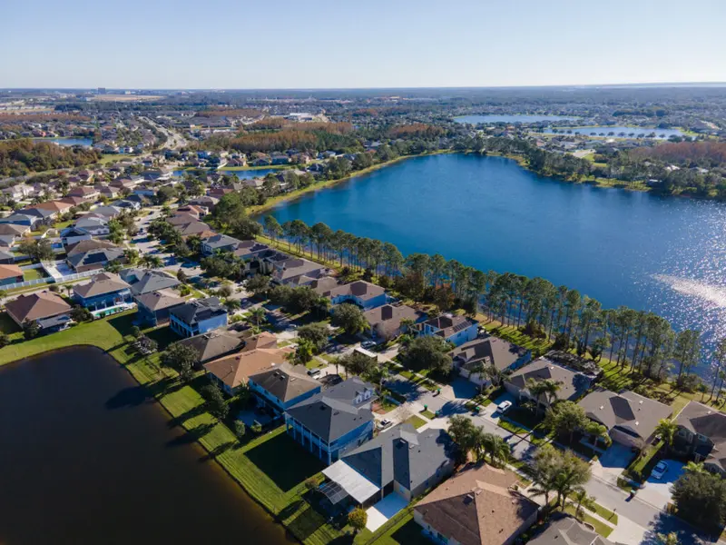 Wyndham Lakes
