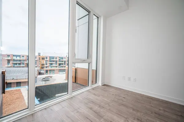 220 Missinnihe WAY #517, Mississauga, ON L5H 0A7