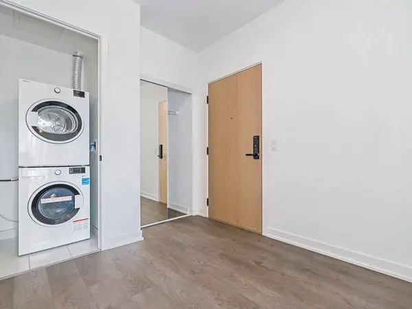 5 Defries ST #1201, Toronto C08, ON M5A 0W7