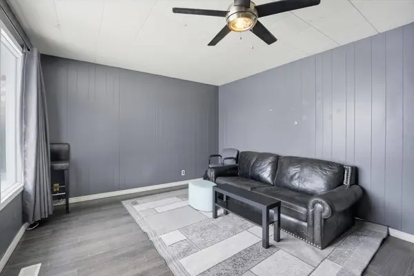 337 Avenue Y S, Saskatoon, SK S7M 3J6