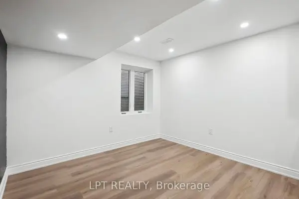 140 Springvalley CRES #Lower, Hamilton, ON L9C 0B4
