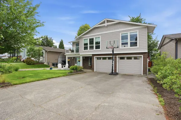 3793 Sandy Hill RD, Abbotsford, BC V3G 1H9
