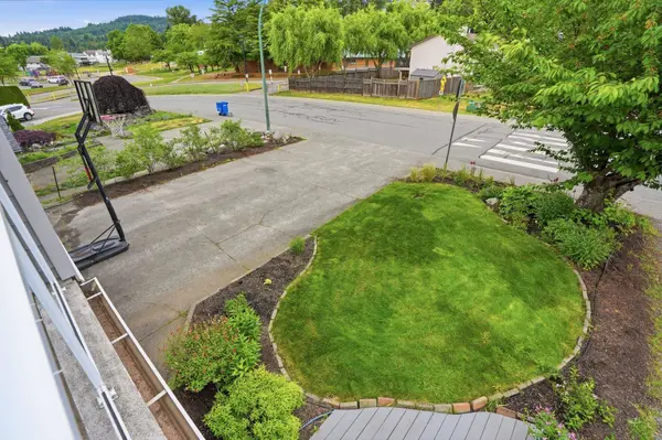 3793 Sandy Hill RD, Abbotsford, BC V3G 1H9