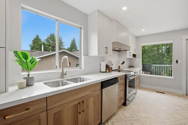 3793 Sandy Hill RD, Abbotsford, BC V3G 1H9