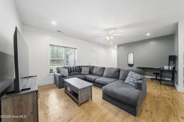 602 Hobbs DR, Jacksonville, NC 28540