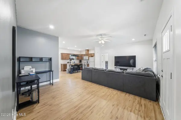 602 Hobbs DR, Jacksonville, NC 28540