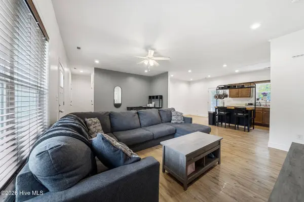 602 Hobbs DR, Jacksonville, NC 28540