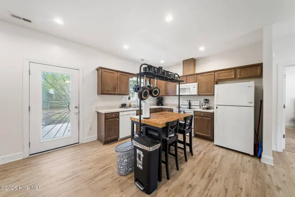 602 Hobbs DR, Jacksonville, NC 28540