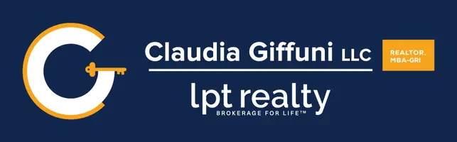 Claudia Giffuni, North Florida bilingual Realtor- LPT Realty