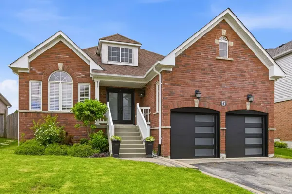 111 Lunney CRES
