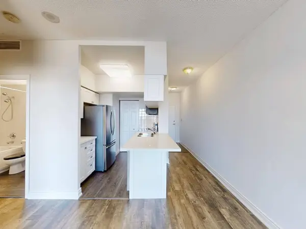 8 Hillcrest AVE #503, Toronto C14, ON M2N 3N5