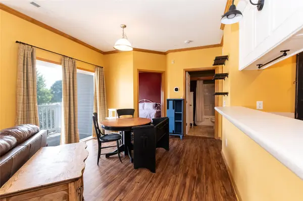 8601 Westown Parkway #17216, West Des Moines, IA 50266
