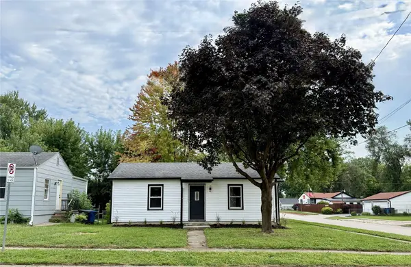 3001 Cleveland Avenue, Des Moines, IA 50317
