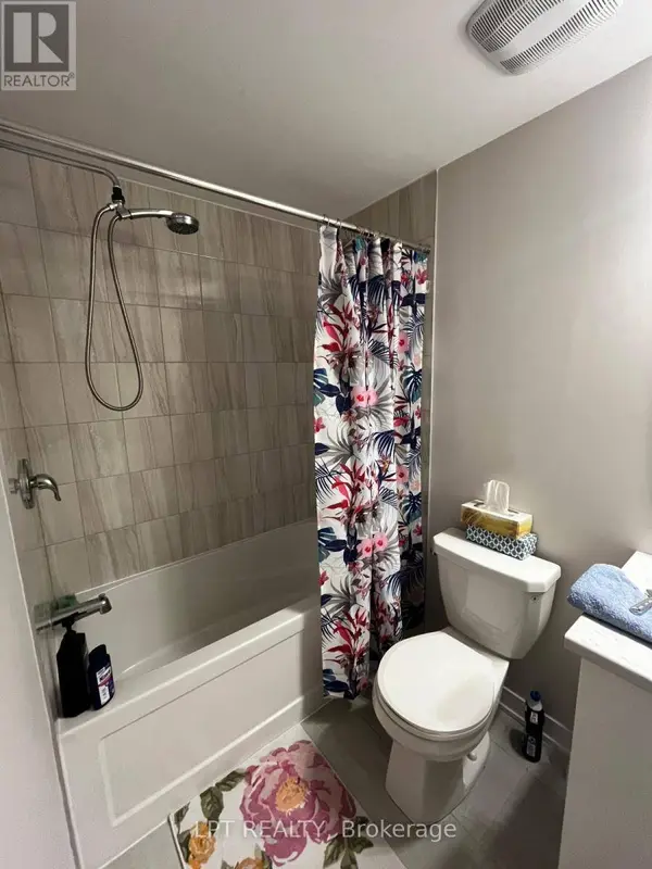 212 SPECKLED ALDER ROW, Ottawa, ON K2J7G8