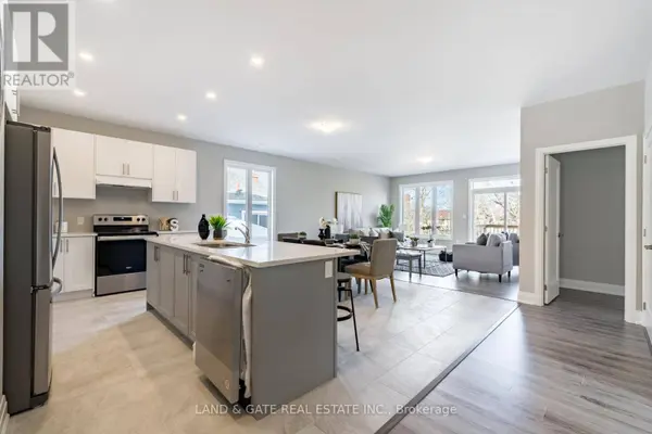127 GIBBONS STREET, Oshawa (mclaughlin), ON L1J4Y1