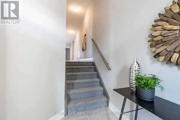 127 GIBBONS STREET, Oshawa (mclaughlin), ON L1J4Y1