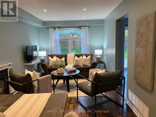 367 CONCORDIA COURT, Oshawa (samac), ON L1G8C3