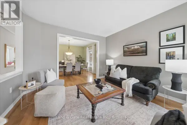 1329 COLDSTREAM DRIVE, Oshawa (taunton), ON L1K0B5