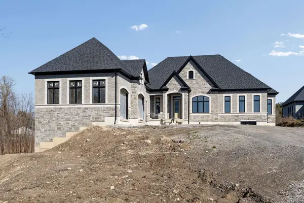 32 Ormiston ST, Clarington, ON L0B 1J0