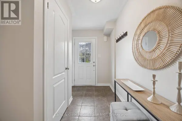 14 KATERSON LANE, Clarington (courtice), ON L1E0E9
