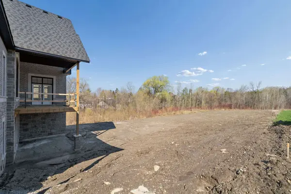 32 Ormiston ST, Clarington, ON L0B 1J0