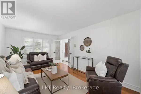 1 MAYFIELD CRESCENT, Whitby (pringle Creek), ON L1N8P3