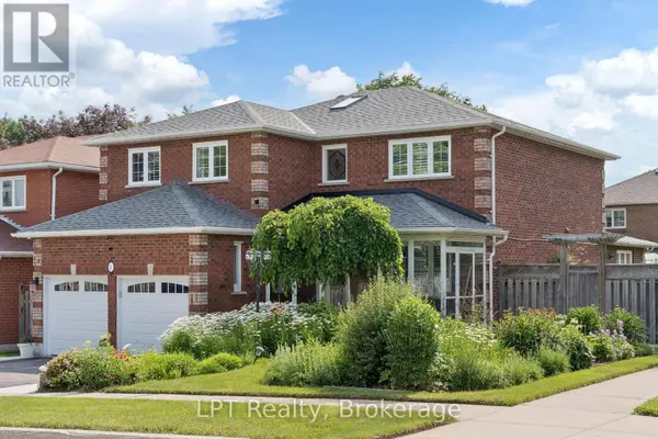 1 MAYFIELD CRESCENT, Whitby (pringle Creek), ON L1N8P3
