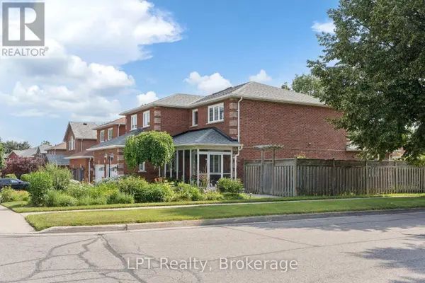 1 MAYFIELD CRESCENT, Whitby (pringle Creek), ON L1N8P3