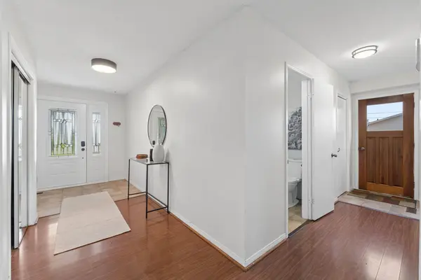 34 Oxtoby LN, Uxbridge, ON L0C 1C0