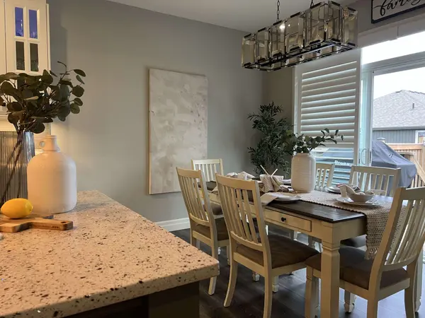 80 Ambrosia TER, Quinte West, ON K8V 0G6