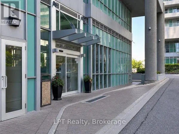 50 Town Centre CT #1504, Toronto (bendale), ON M1P0A9