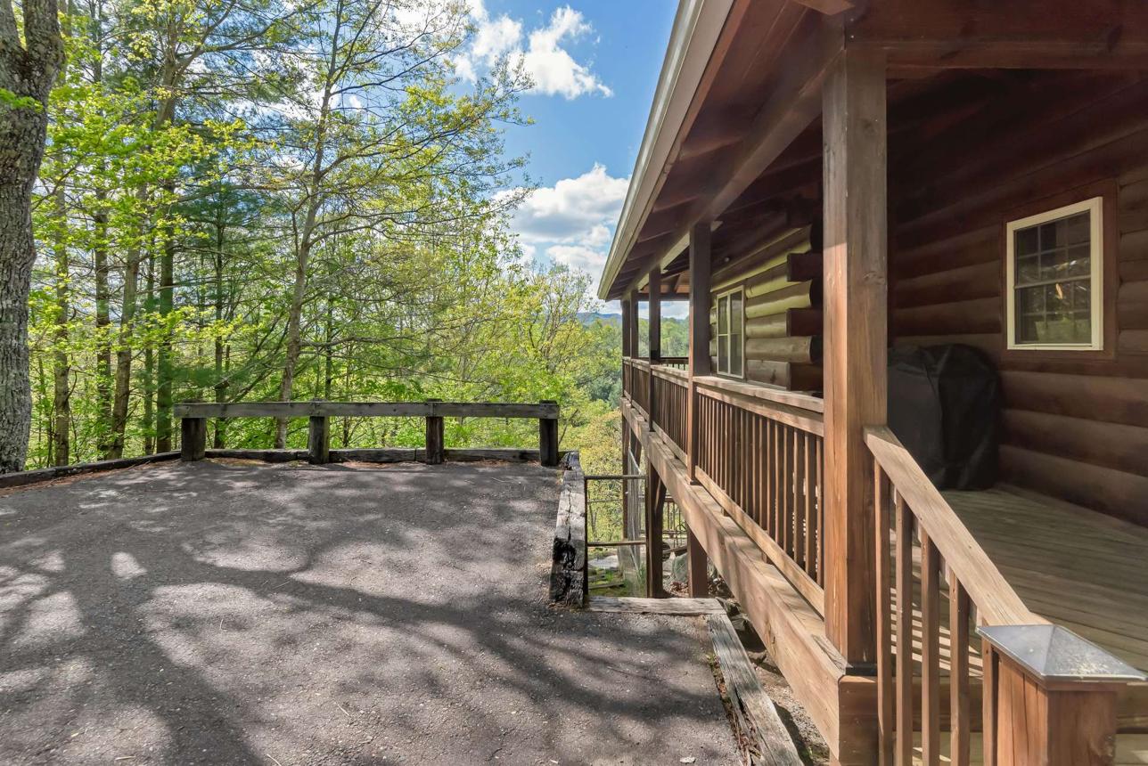 Buying Short Term Rental Cabin