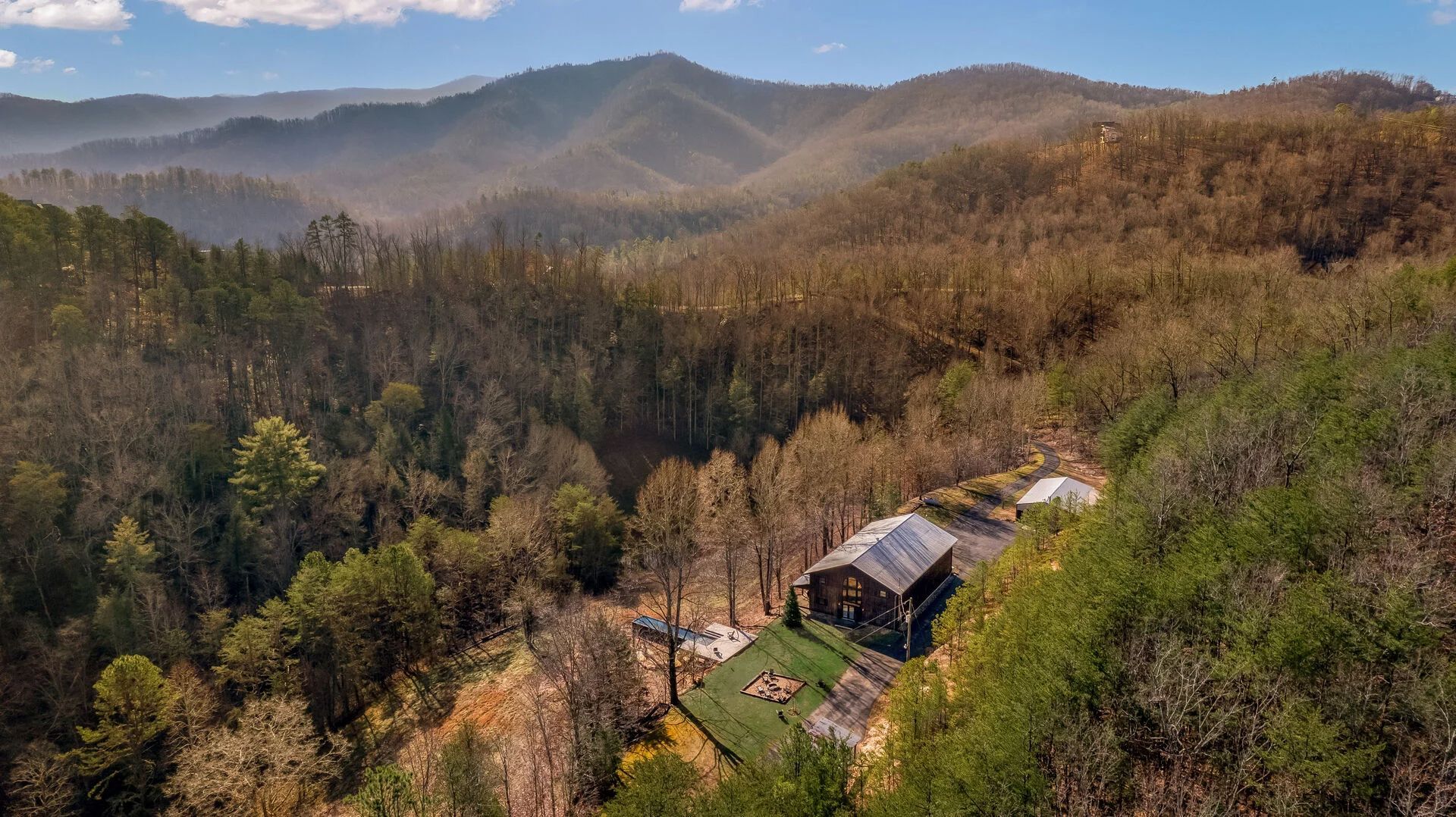 1293 Laurel Lick Rd Sevierville TN 37876
